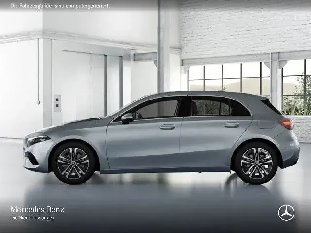 Gebraucht Mercedes A200 Advanced 150 PS (110 kW) 2025 Silber Limousine
