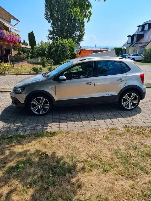 Gebraucht VW Polo Cross 105 PS (77 kW) 2011 Silber Kleinwagen