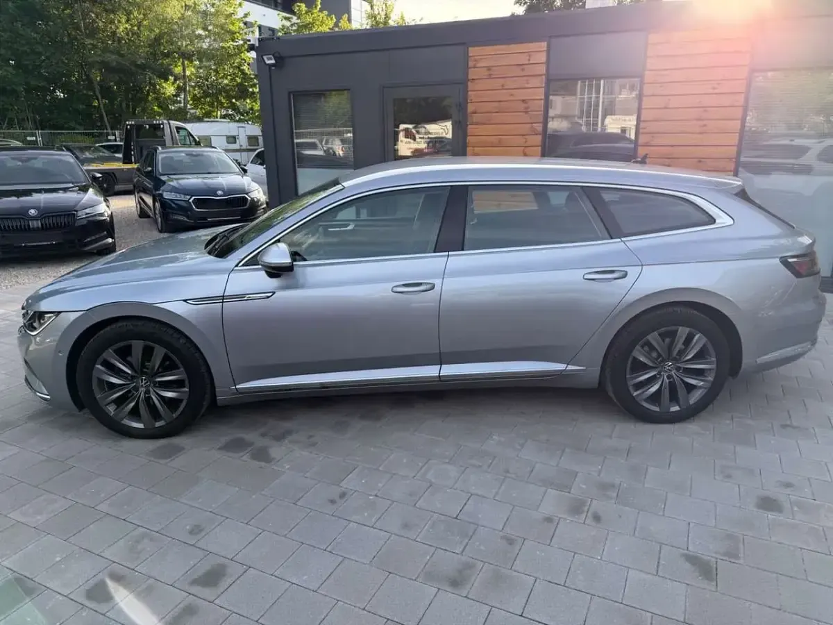 Gebraucht VW Arteon Elegance 200 PS (147 kW) 2022 Silber Kombi