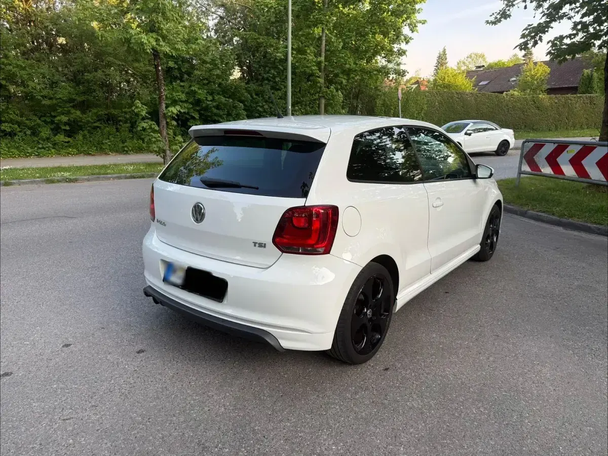 Gebraucht VW Polo Comfortline 105 PS (77 kW) 2012 Weiß Kleinwagen