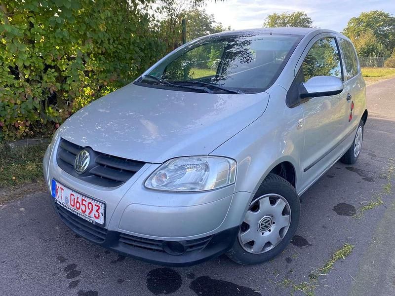Grau Gebraucht 2006 VW Fox Kleinwagen | 1.500 € (Guter Preis) - Bild 1/4