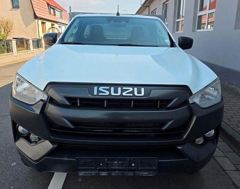 Gebraucht Isuzu D-Max 163 PS (119 kW) 2022 Weiß Pickup