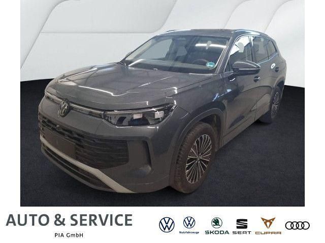 Grau Gebraucht 2025 VW Tayron Life SUV | 43.990 € - Bild 1/3
