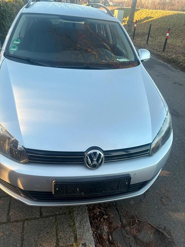 Gebraucht 2011 VW Golf VI Limousine | 2.300 € (Superpreis) - Bild 1/4