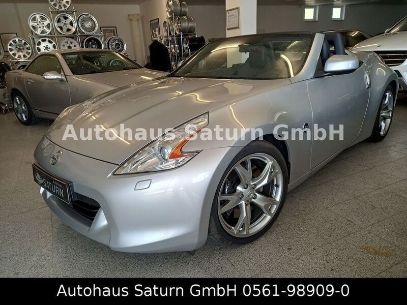 Gebraucht Nissan 370Z Premium Edition 328 PS (241 kW) 2010 Silber metallic Cabrio