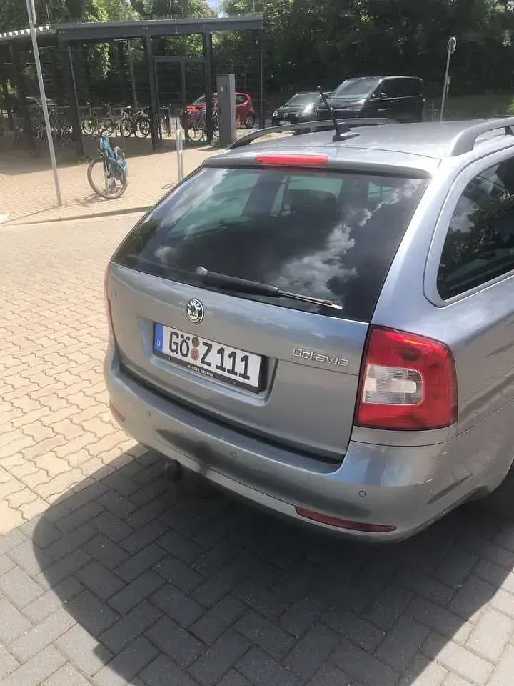 Gebraucht Skoda Octavia Best of 122 PS (89 kW) 2013 Silber Kombi