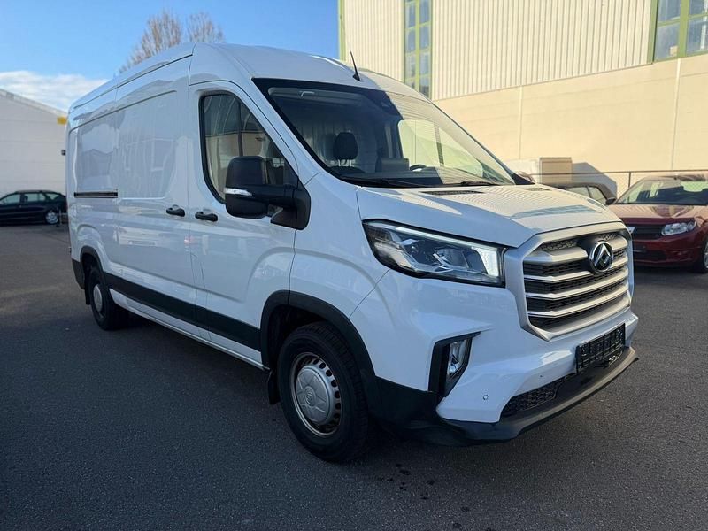 Weiß Gebraucht 2023 Maxus V90 Van | 13.900 € (Guter Preis) - Bild 1/4