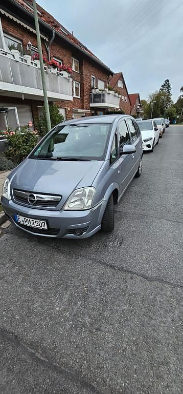 Grau Gebraucht 2006 Opel Meriva Van / Kleinbus | 1.100 € (Guter Preis) - Bild 1/4