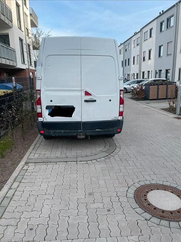 Second-hand Renault Master 158 CP (116 kW) 2014 Alb Van