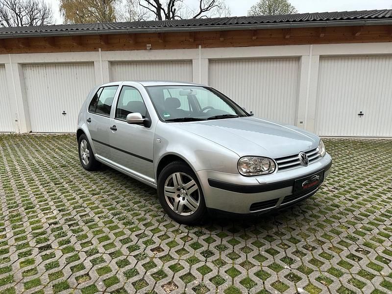 Usata VW Golf IV 75 CV (55 kW) 2000 Grigio Utilitaria