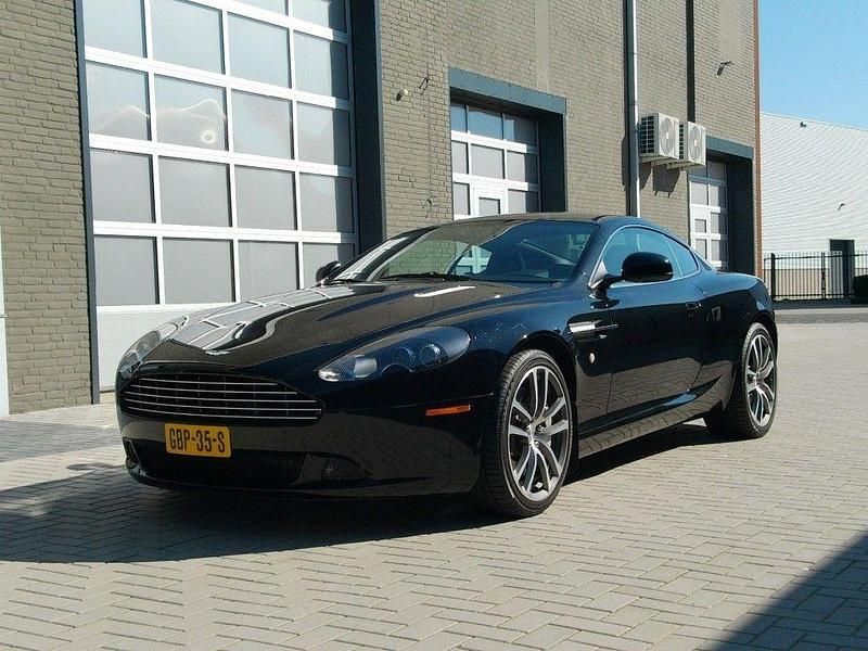 Gebraucht Aston Martin DB9 476 PS (350 kW) 2011 Schwarz