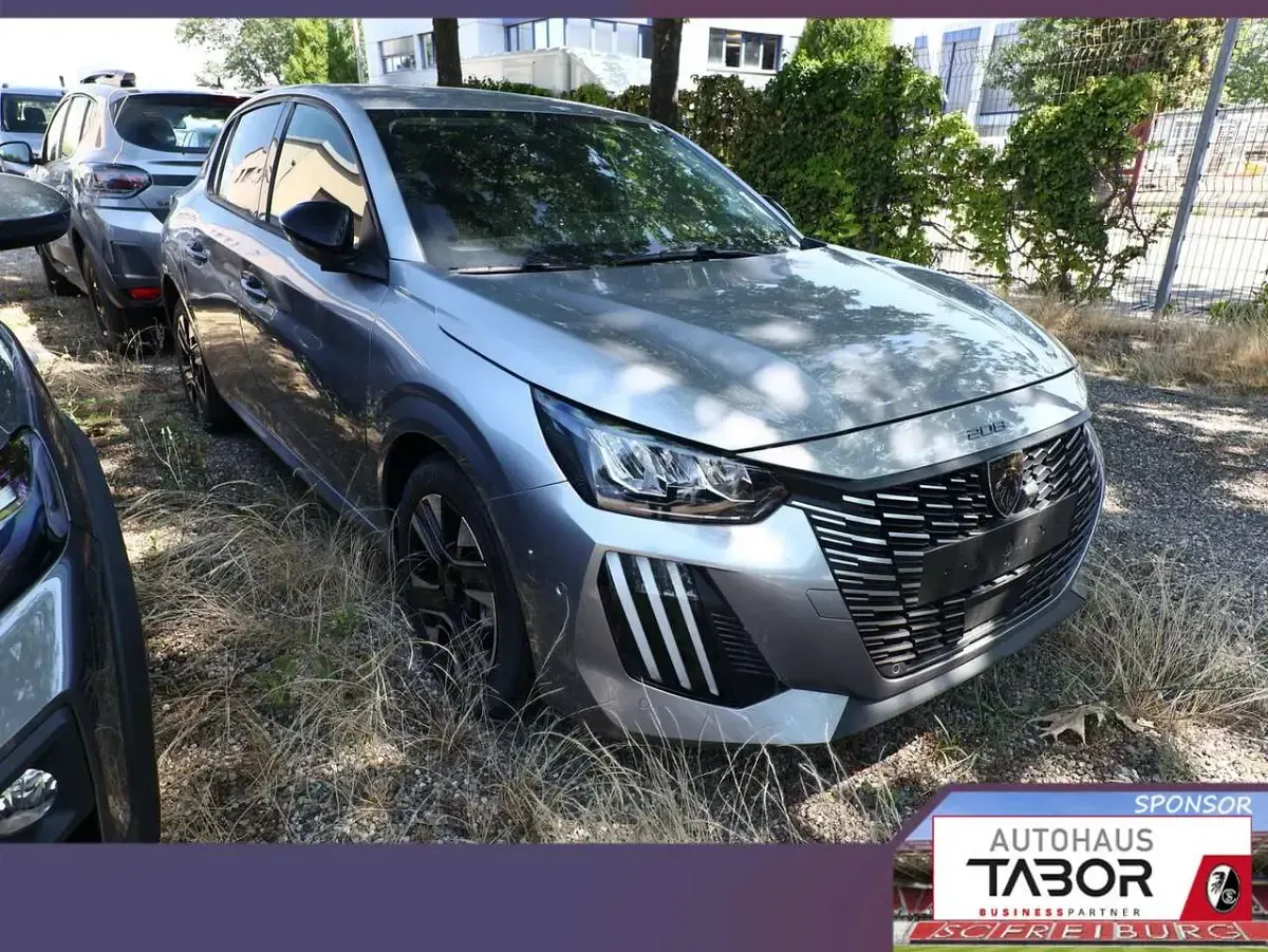 Neu Peugeot 208 Allure 110 PS (80 kW) 2025 Grau Kleinwagen