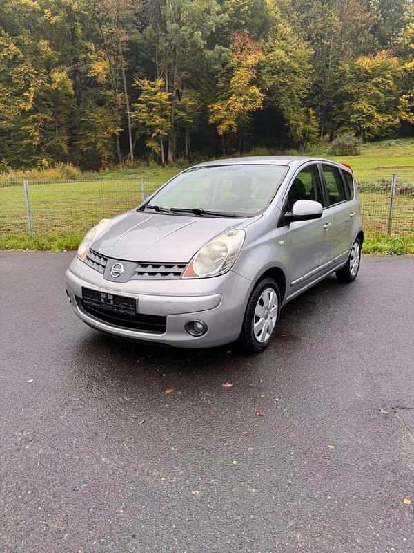 Silber Gebraucht 2007 Nissan Note Acenta Van / Kleinbus | 2.500 € (Fairer Preis) - Bild 1/4