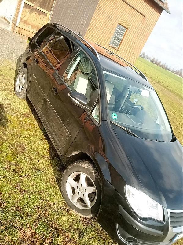 Gebraucht VW Touran Freestyle 140 PS (102 kW) 2009 Schwarz Van / Kleinbus