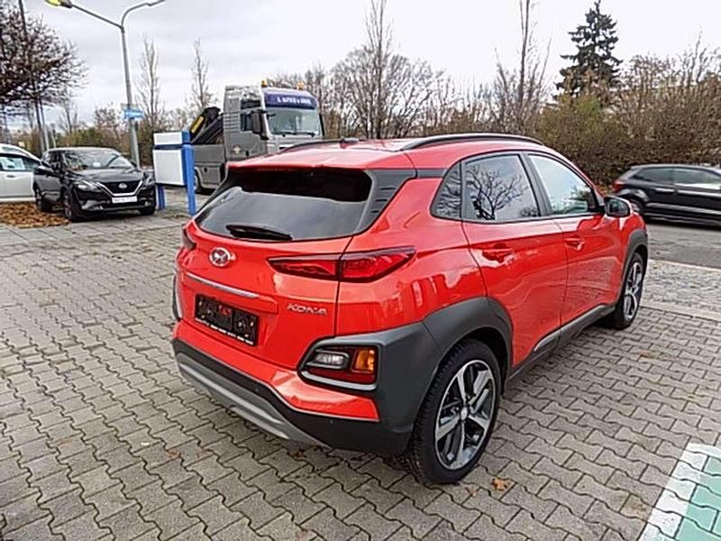 Gebraucht Hyundai Kona Premium 120 PS (88 kW) 2018 Orange SUV
