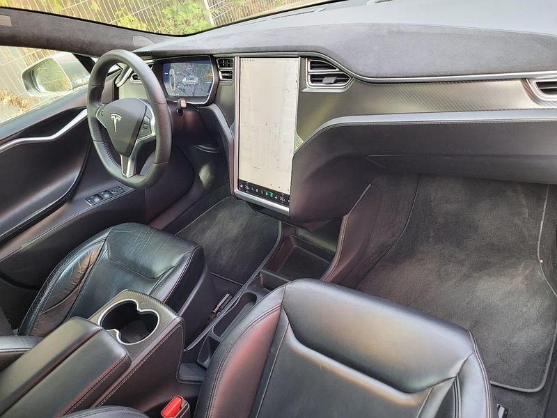 Gebraucht Tesla Model S 567 kW (772 PS) 2015 Grau Kleinwagen