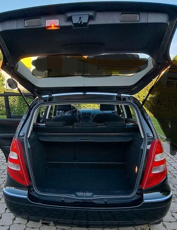 Gebraucht Mercedes A150 Elegance 95 PS (69 kW) 2006 Schwarz Van / Kleinbus