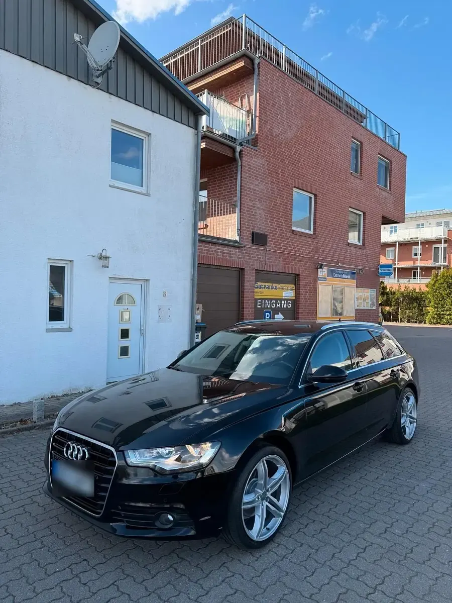 Second-hand Audi A6 204 CP (150 kW) 2012 Negru Break
