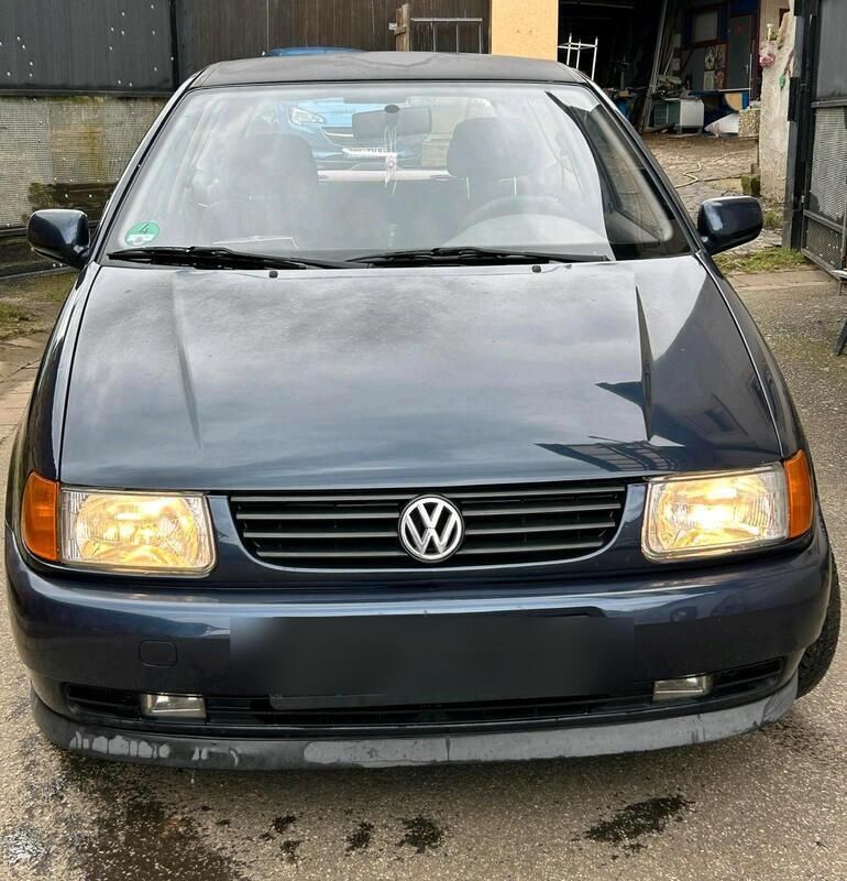 Blau Gebraucht 1997 VW Polo Kleinwagen | 800 € (Fairer Preis) - Bild 1/4