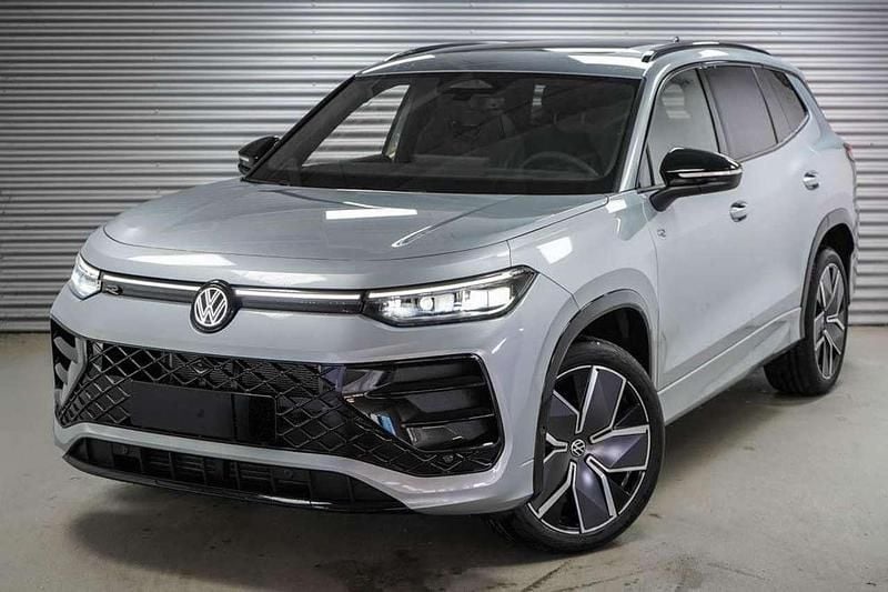 Oystersilber metallic ... Neu 2025 VW Tayron R-line SUV | 57.491 € (Guter Preis) - Bild 1/4