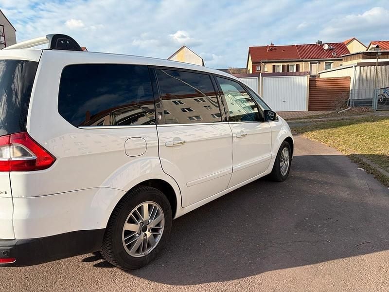 Gebraucht Ford Galaxy 140 PS (102 kW) 2007 Weiß Van / Kleinbus