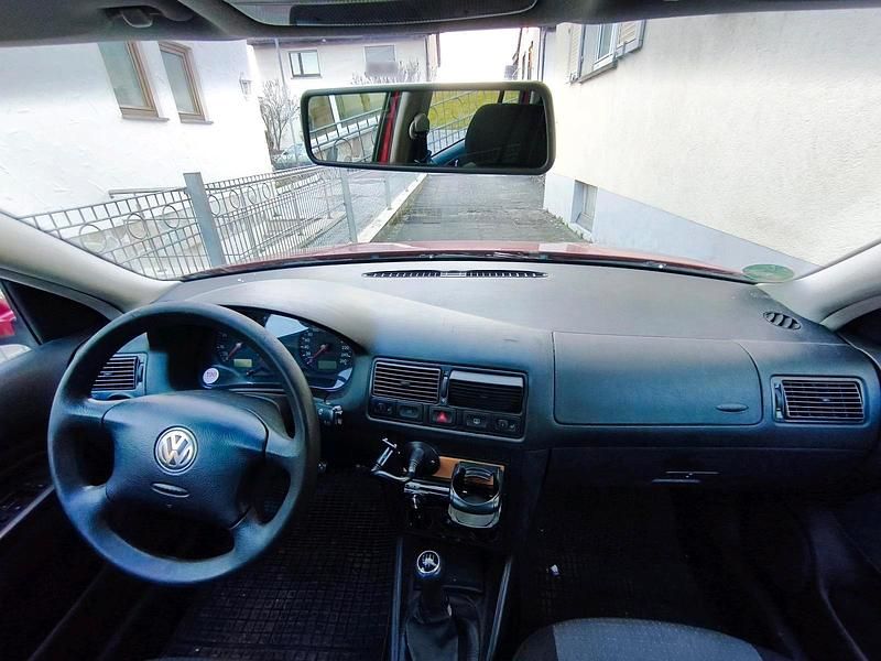 Gebraucht VW Golf IV 105 PS (77 kW) 2004 Rot Kombi