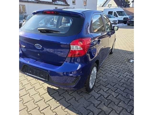 Gebraucht Ford Ka 86 PS (63 kW) 2019 Indicblau metallic Limousine