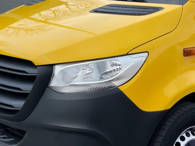 Gebraucht Mercedes Sprinter 85 kW (116 PS) 2022 Gelb Van