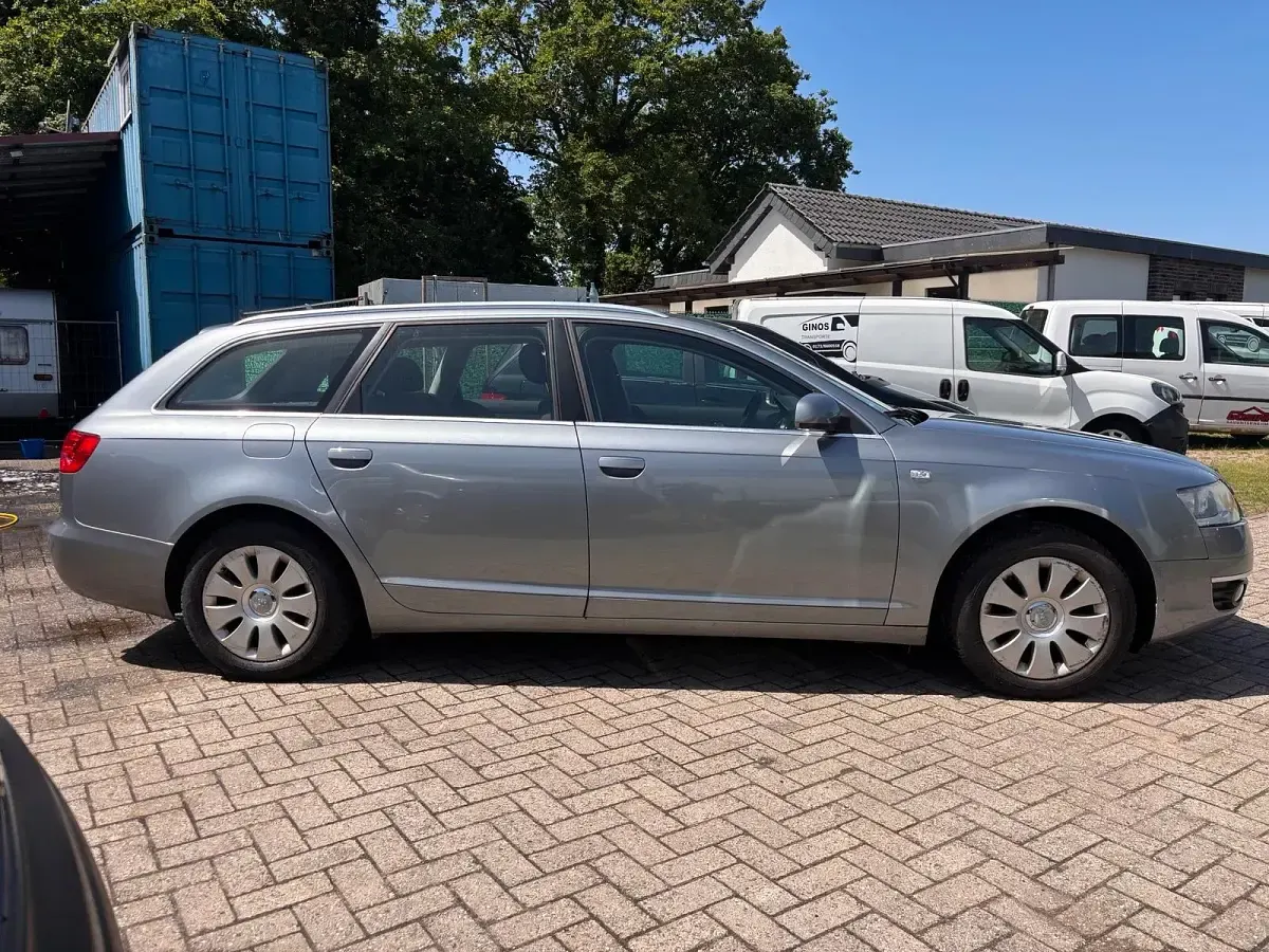 Używany Audi A6 140 KM (102 kW) 2007 Szary Kombi