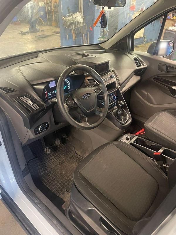 Gebraucht Ford Transit Trend 101 PS (74 kW) 2023 Weiß Kombi