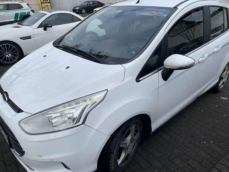 Gebraucht Ford B-MAX Titanium 105 PS (77 kW) 2013 Van / Kleinbus
