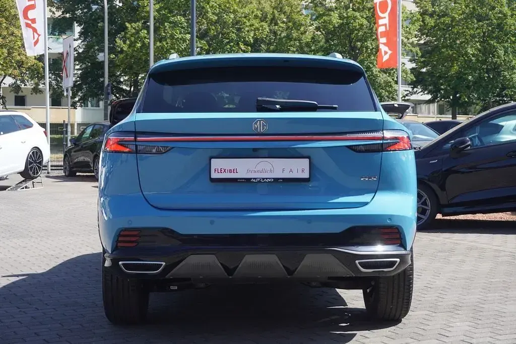 Neu MG HS Luxury 170 PS (125 kW) 2025 Andere SUV