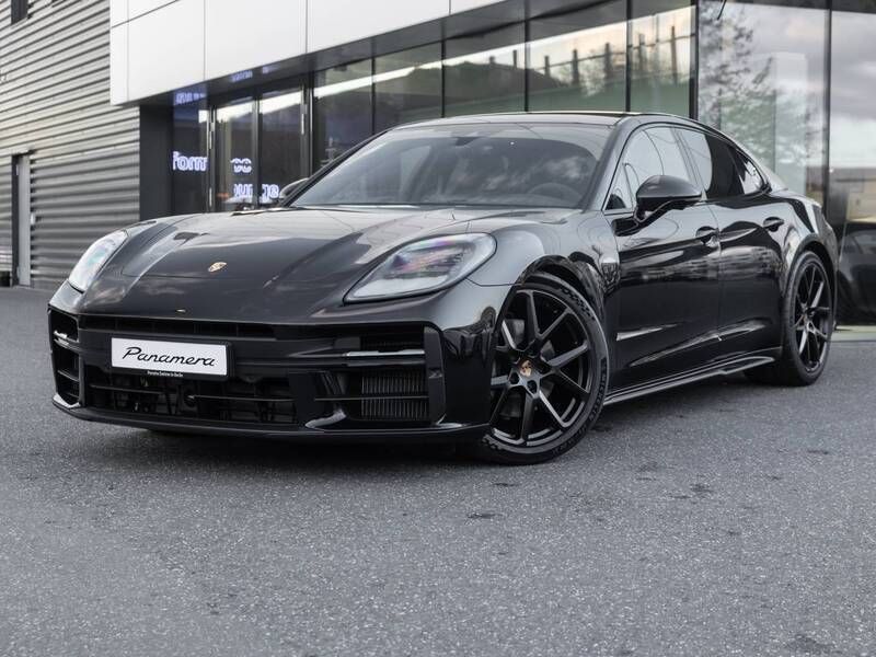 Tiefschwarzmetallic Neu 2025 Porsche Panamera 4 Limousine | 161.500 € - Bild 1/4