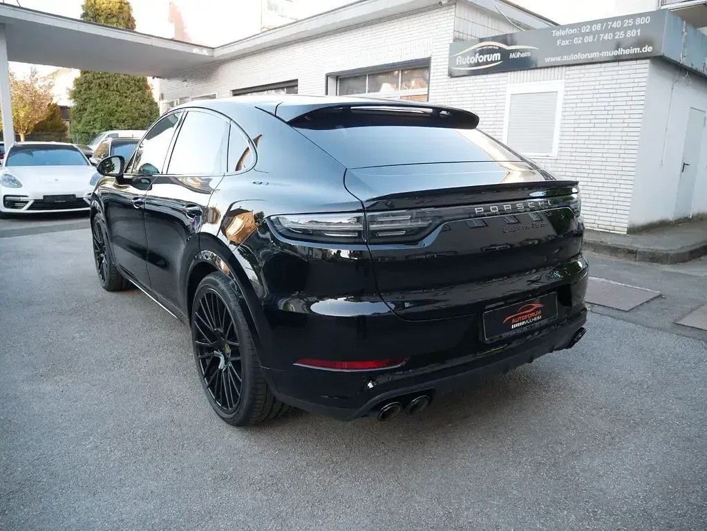 Gebraucht Porsche Cayenne 549 PS (403 kW) 2019 Schwarz SUV