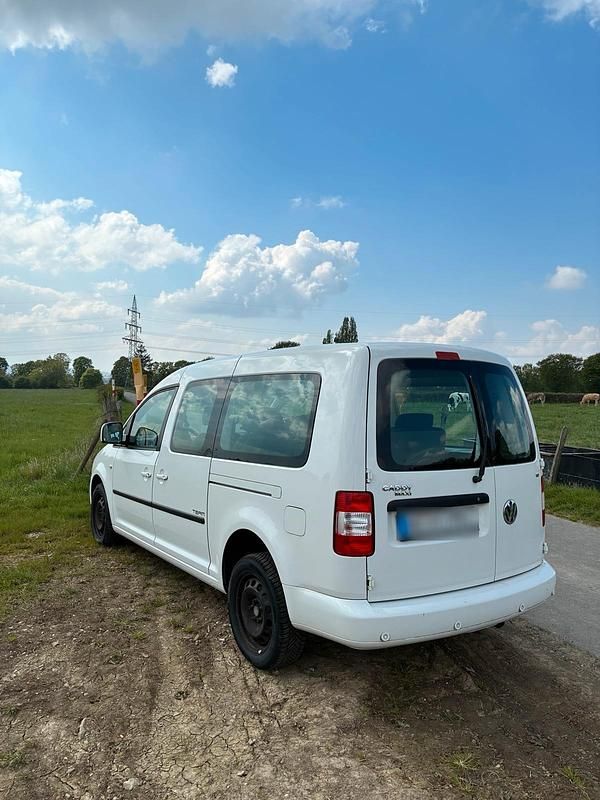 Gebraucht VW Caddy Maxi 102 PS (75 kW) 2010 Weiß Van / Kleinbus
