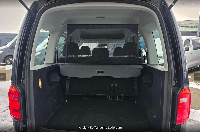 Gebraucht VW Caddy Trendline 122 PS (89 kW) 2020 Starlight blue metallic Van / Kleinbus