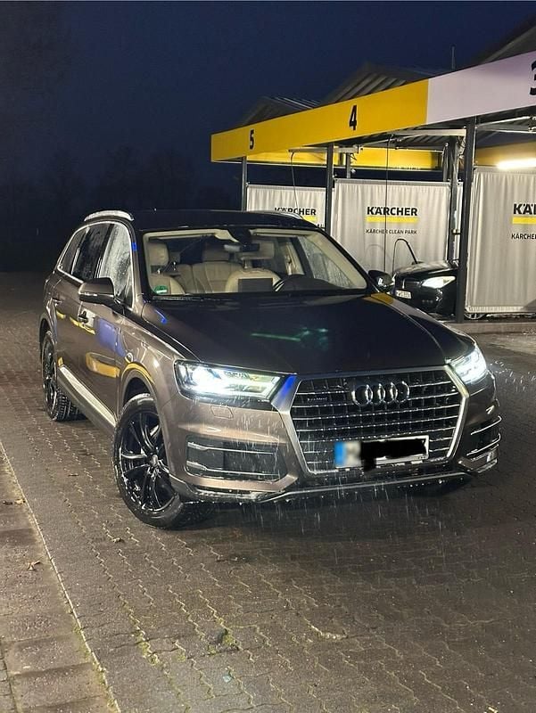 Gebraucht Audi Q7 S-Line 272 PS (200 kW) 2016 Grün SUV