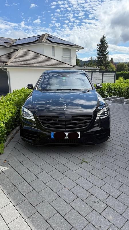 Schwarz Gebraucht 2019 Mercedes S500 Limousine | 61.999 € - Bild 1/4