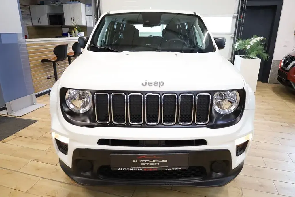 Gebraucht Jeep Renegade Sport 120 PS (88 kW) 2021 Weiß SUV