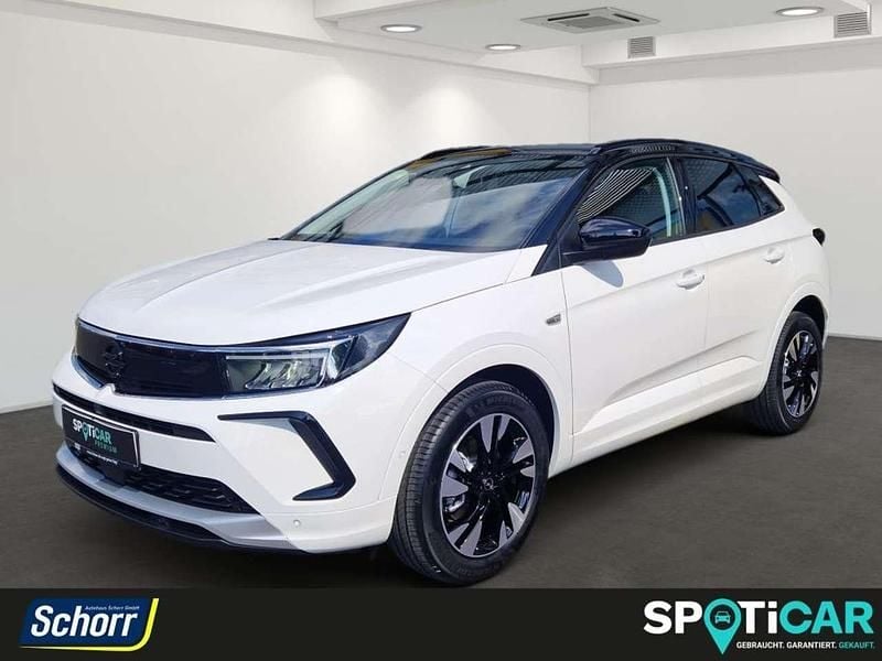Jade weiß Gebraucht 2024 Opel Grandland X Enjoy SUV | 25.900 € (Fairer Preis) - Bild 1/4