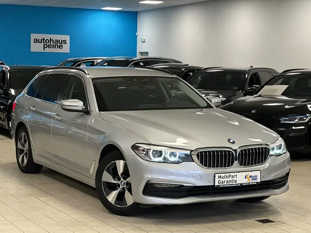 Gebraucht BMW 520 Performance 190 PS (139 kW) 2019 Silber Kombi