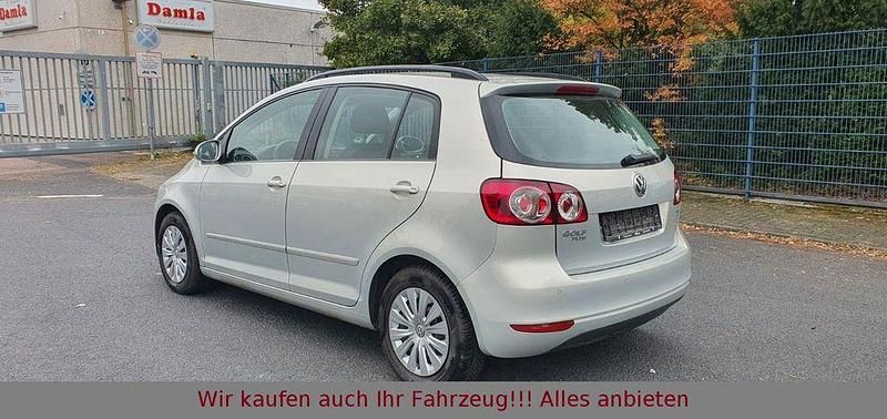 Gebraucht VW Golf Plus Cross Comfortline 86 PS (63 kW) 2013 Van / Kleinbus
