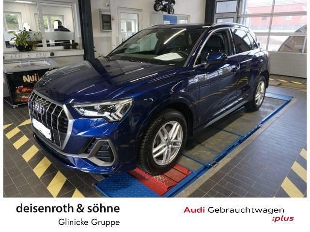 Navarrablau metallic Gebraucht 2022 Audi Q3 Ambiente SUV | 32.305 € (Fairer Preis) - Bild 1/4