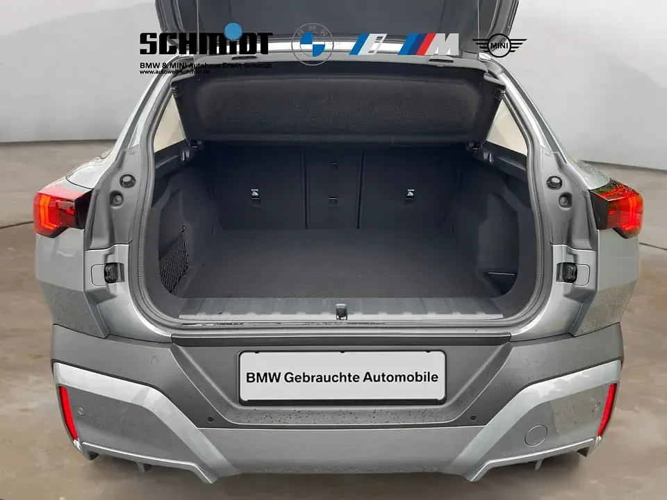 Gebraucht BMW X2 Shadowline 163 PS (119 kW) 2025 Skyscraper grau SUV