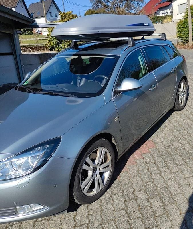 Gebraucht Opel Insignia Cosmo 160 PS (117 kW) 2010 Silber Kombi