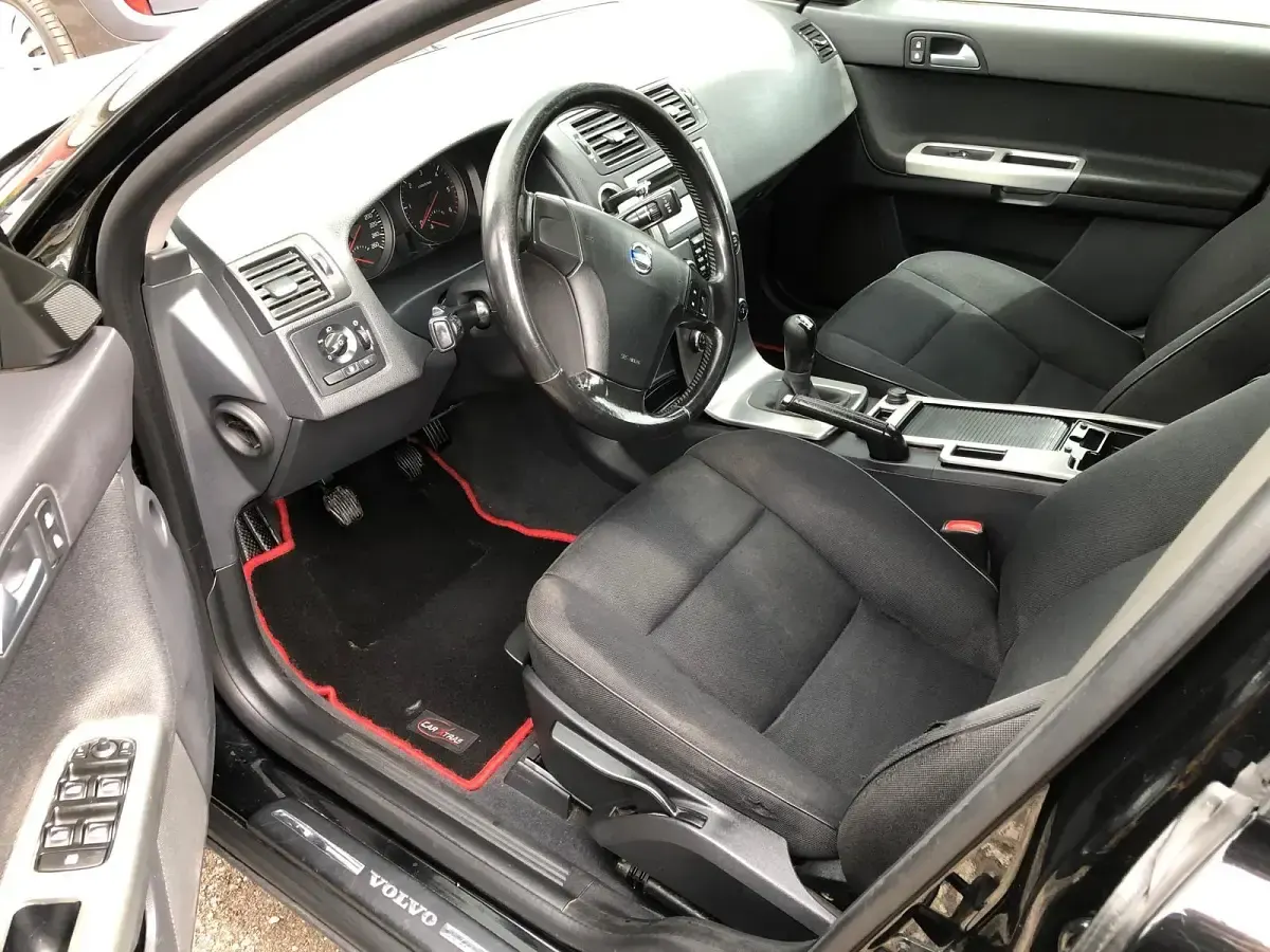 Gebraucht Volvo V50 109 PS (80 kW) 2009 Schwarz Kombi