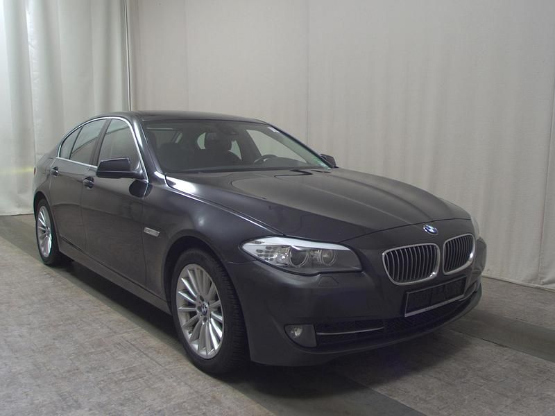 Gebraucht BMW 535 299 PS (219 kW) 2011 Grau Limousine