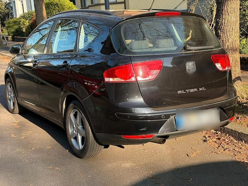 Gebraucht Seat Altea XL 105 PS (77 kW) 2012 Schwarz Van / Kleinbus