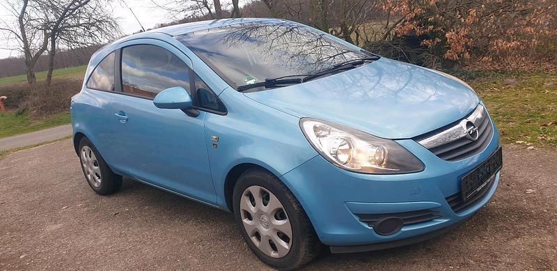 Gebraucht Opel Corsa 70 PS (51 kW) 2010 Blau Kleinwagen