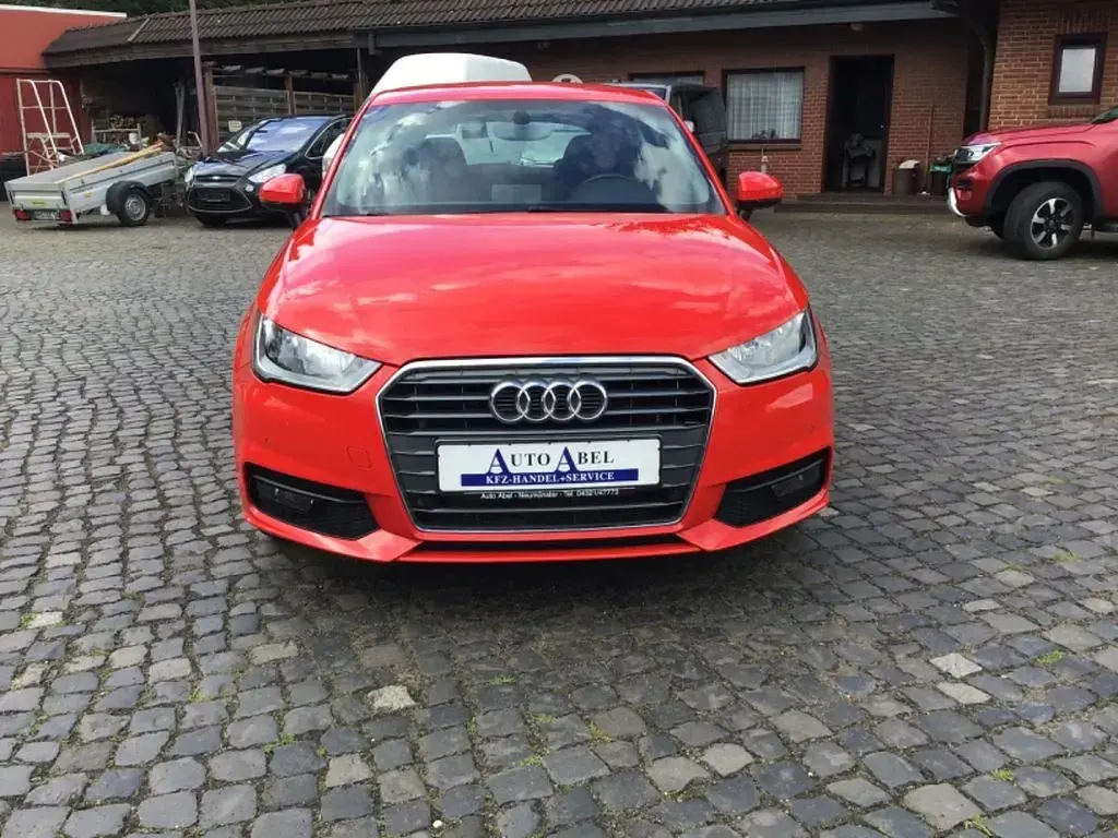 Gebraucht Audi A1 Design 125 PS (91 kW) 2017 Rot Kleinwagen